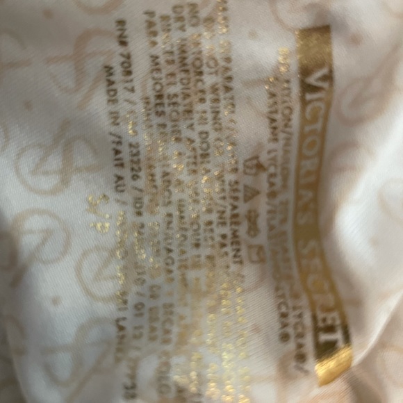 victoria secret bikini - Picture 2 of 2